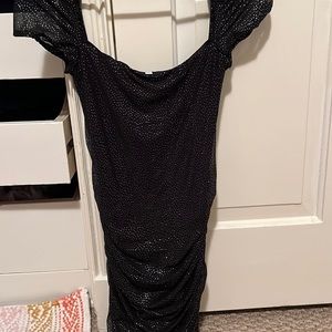 Lucy in the Sky “Emaline Ruched Bodycon Dress in Black” Size M